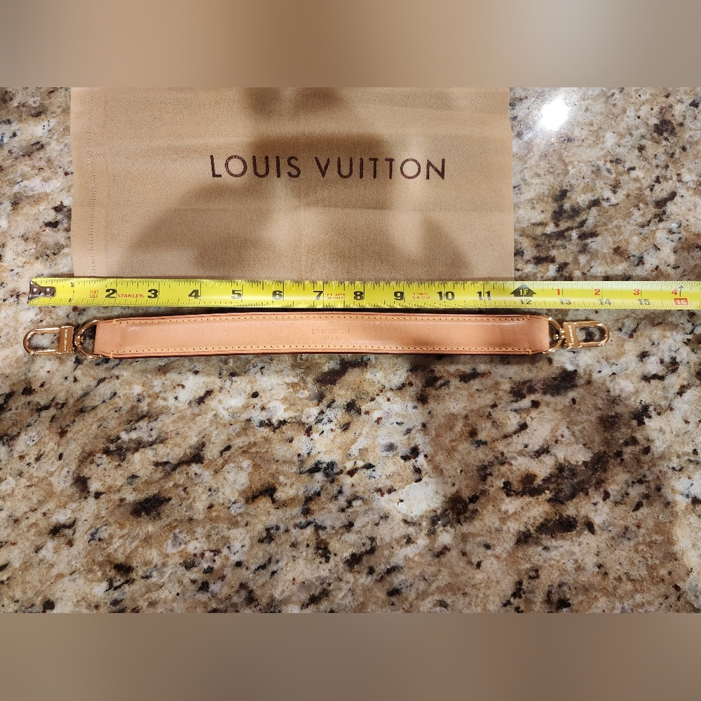 LOUIS VUITTON REPLACEMENT HANDBAG STRAP **USED**